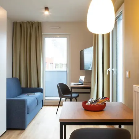 شقة فندقية Brera Serviced Frankfurt West 4*