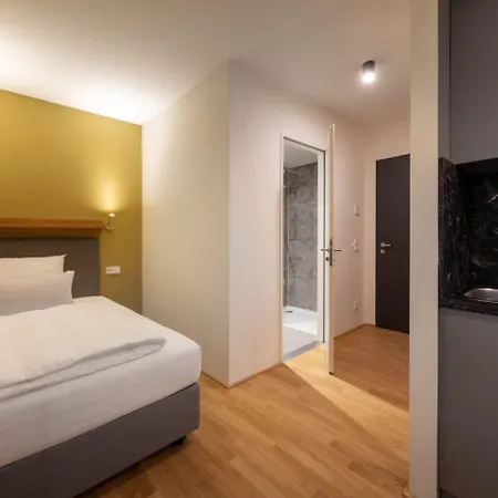 Brera Serviced Frankfurt West 4*