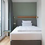 Brera Serviced Frankfurt West 아파트호텔