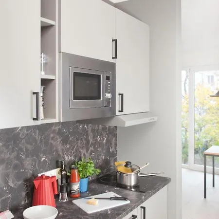 Brera Serviced Frankfurt West Apart-hotel