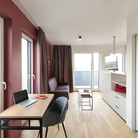 Brera Serviced Frankfurt West 아파트호텔