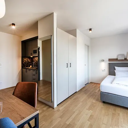 Brera Serviced Frankfurt West Lägenhetshotell 4*