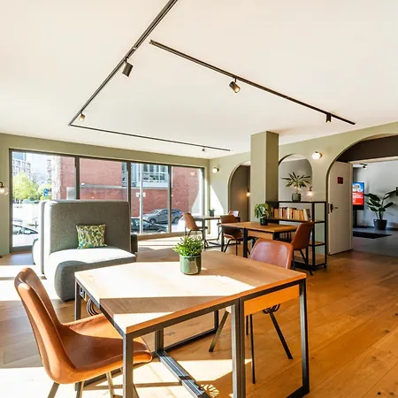 Aparthotel Brera Serviced Frankfurt West 4*