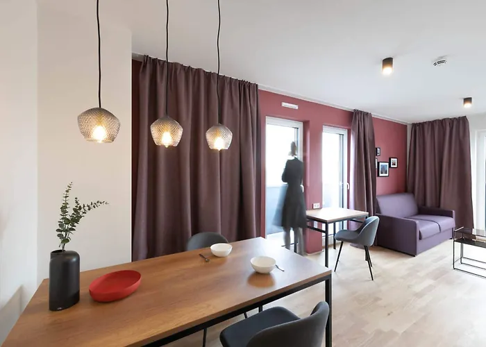 Brera Serviced Frankfurt West 4*