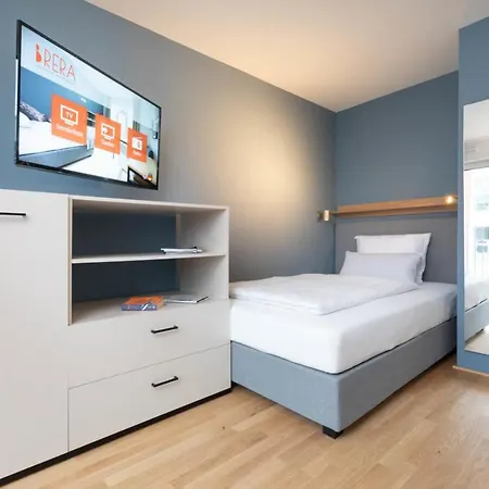 Brera Serviced Frankfurt West Aparthotel 3*